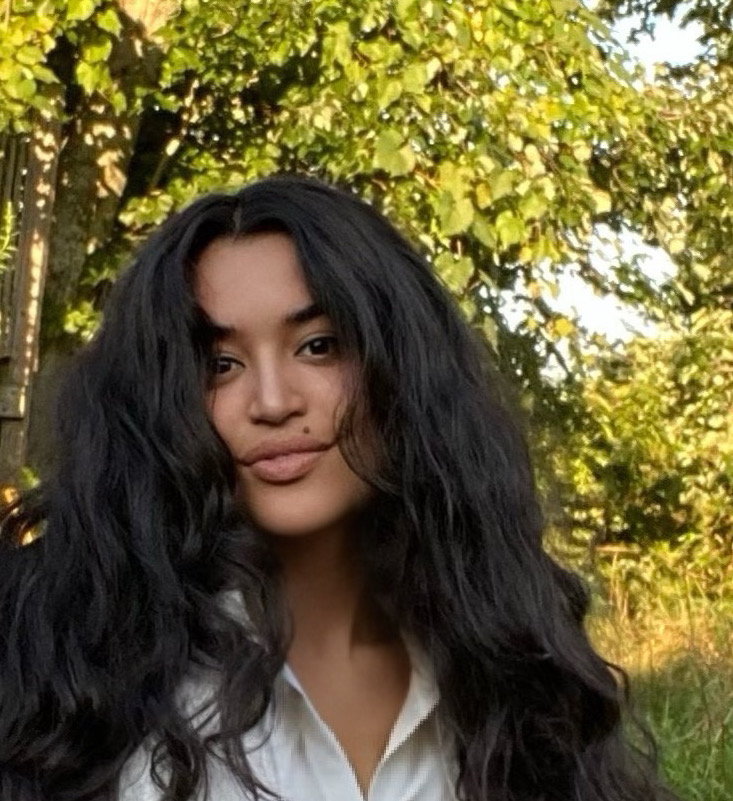 Camila Loúrdes (she/her)